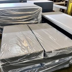 King Size BOX SPRINGS Foundation for Mattress New Of Factory With it’s Plastic Available In All Size Delivery Same Day