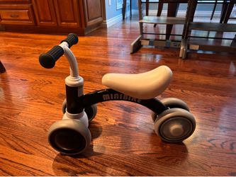 Toddler balance bike