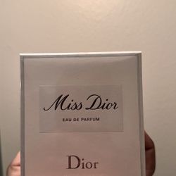MISS DIOR Eau De Parfum Minature  BY DIOR 0.17 FL OZ / 5 ML EDP Travel Size