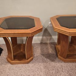 2 Side Tables