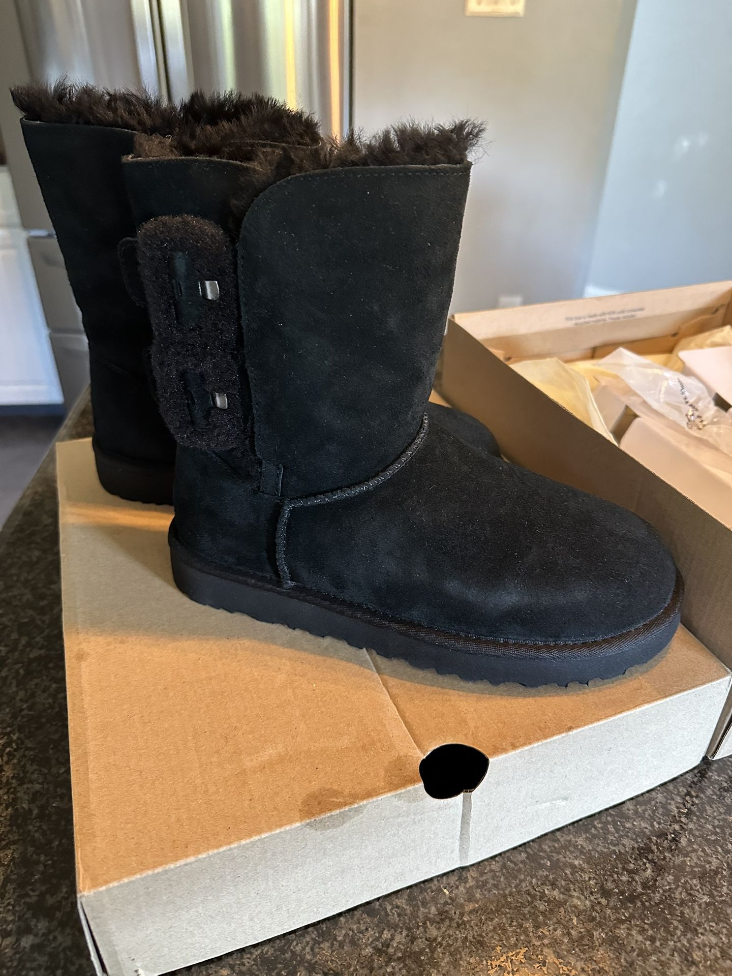 UGG Boots Black Size 7