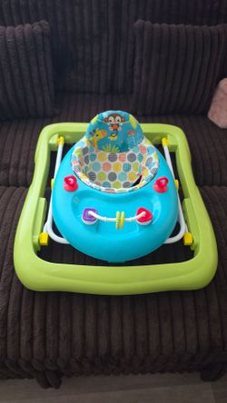 Bright Starts Giggling Safari Walker