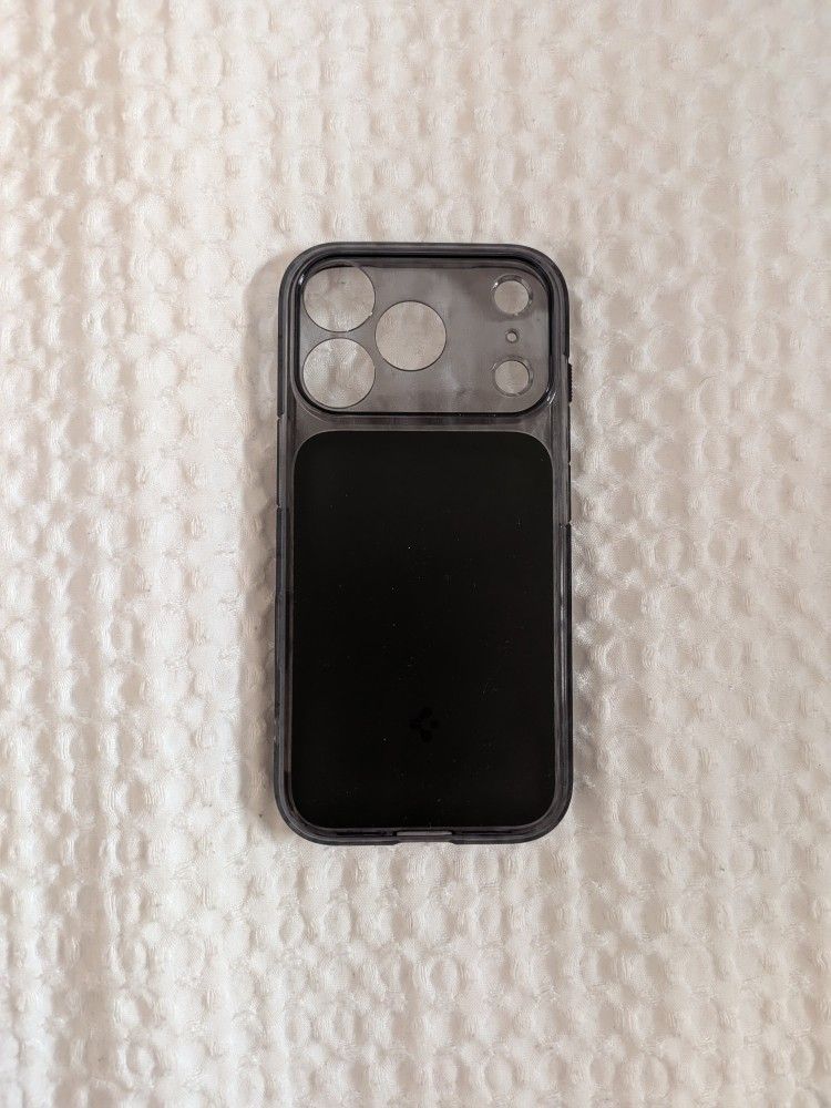 Spigen iphone 17 Pro Case