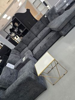 ✨️ Sectionals, 2pc Sofas ✨️ Furniture Queen Bedrooms, Dining Avail