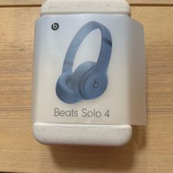 Beats Solo 4 Headphones