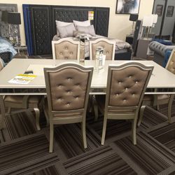 7pc Dining Room Set 