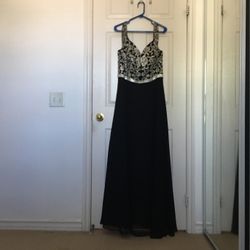 Prome Dress Or Fancy Dress