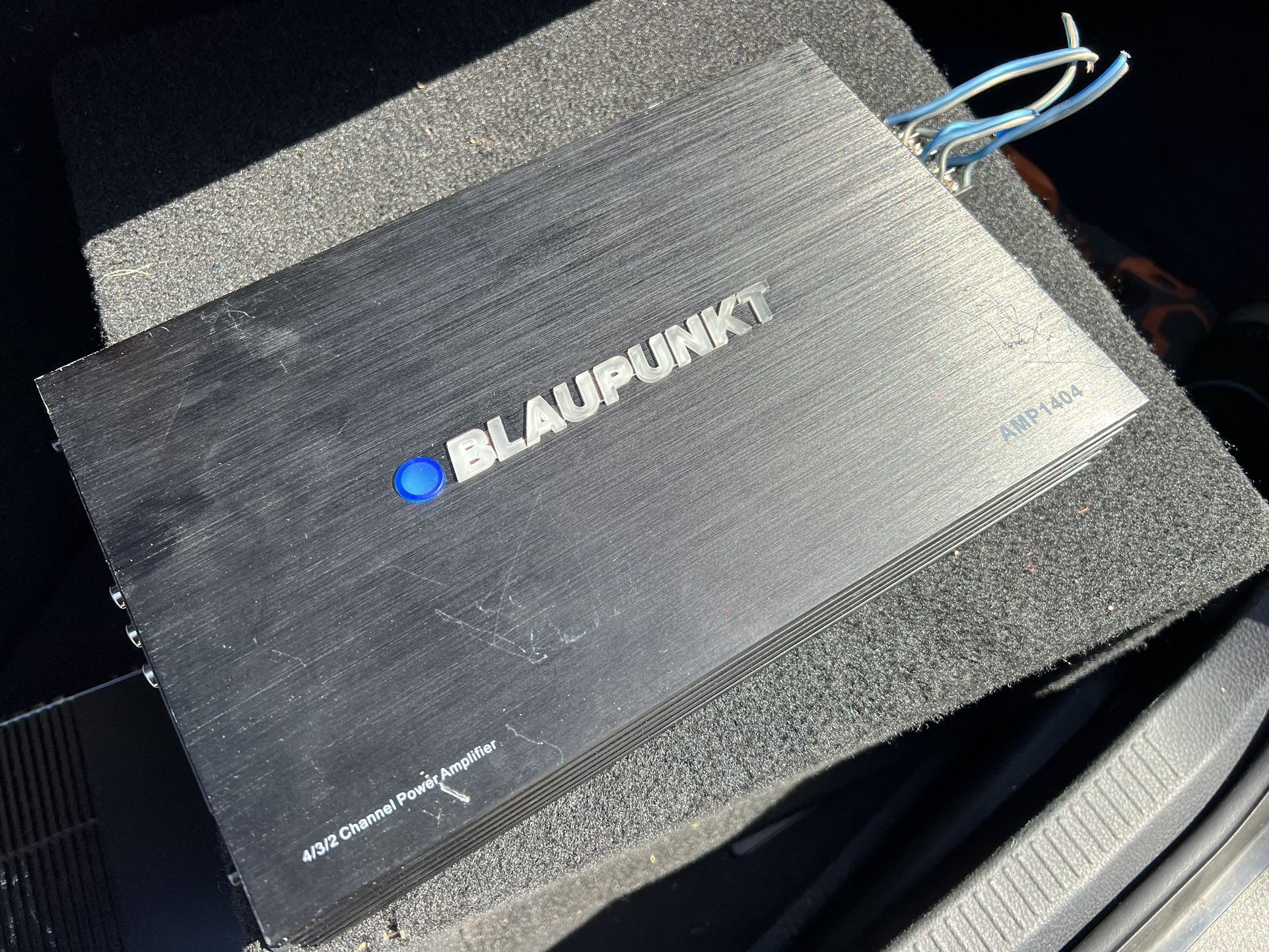 BLAUPUNKT Amp 1404