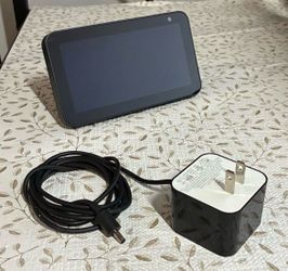 Amazon Echo Show 5 1st Gen Smart Display Speaker H23K37