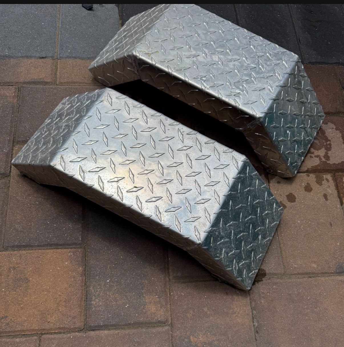Diamond Plate Car Ramps Pair