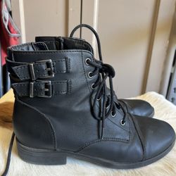 Madden Size 8 M Women's Ankle Boots 