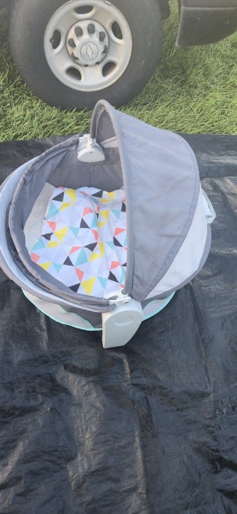 FISHER PRICE ON THE GO BABY .DOME  FISHER PRICE