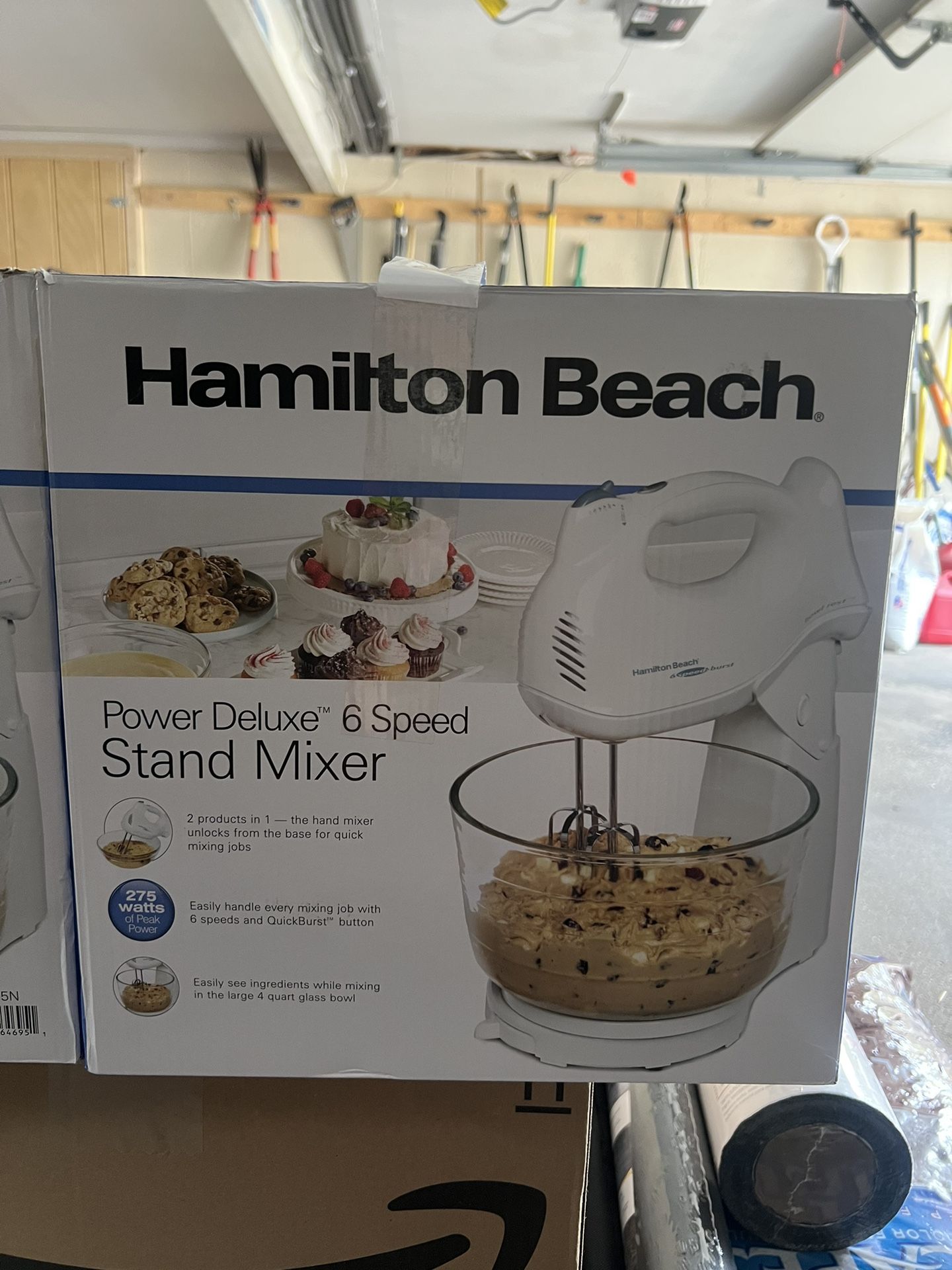 Hamilton Beach Power Deluxe™ 6-Speed Hand/Stand Mixer 64695N