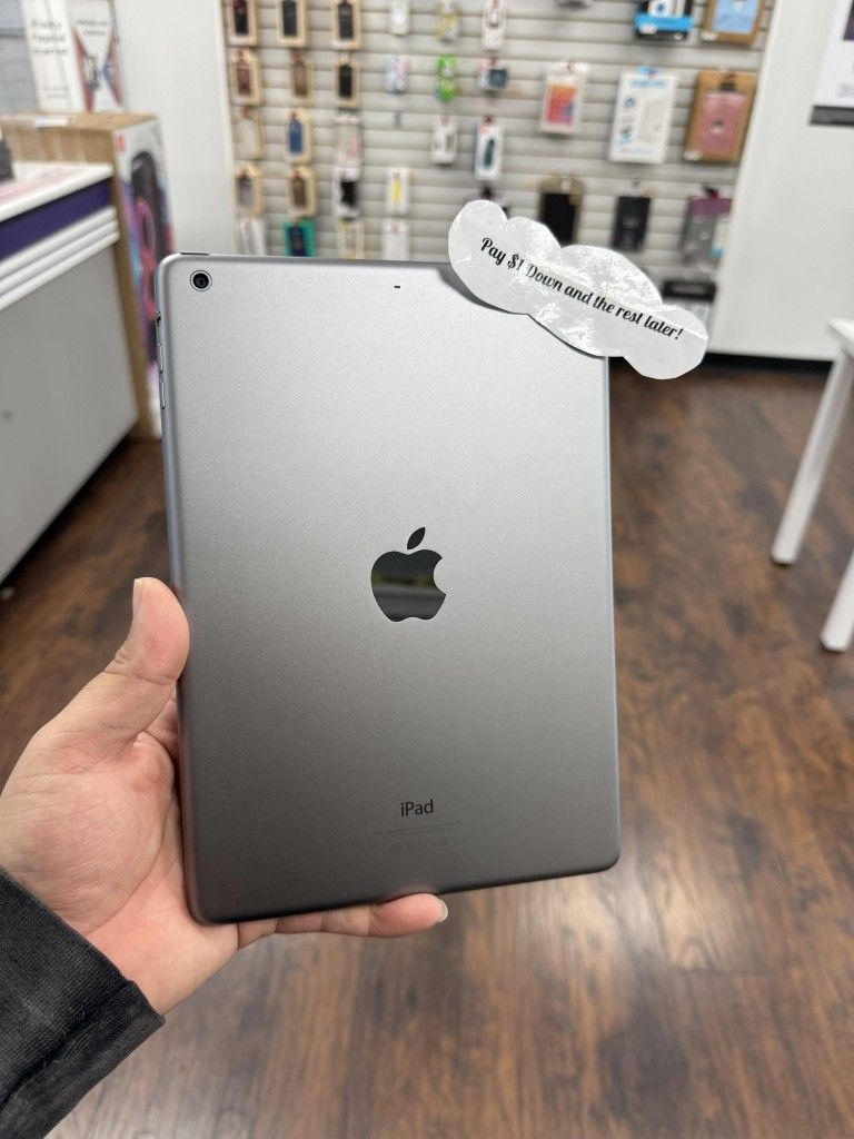 Apple IPad 8th Gen Tablet - Payments Available - Pay $1 Down To take It home