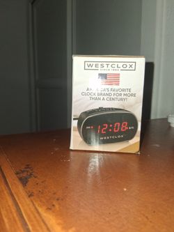 Hey there im selling this westclox alarm clock