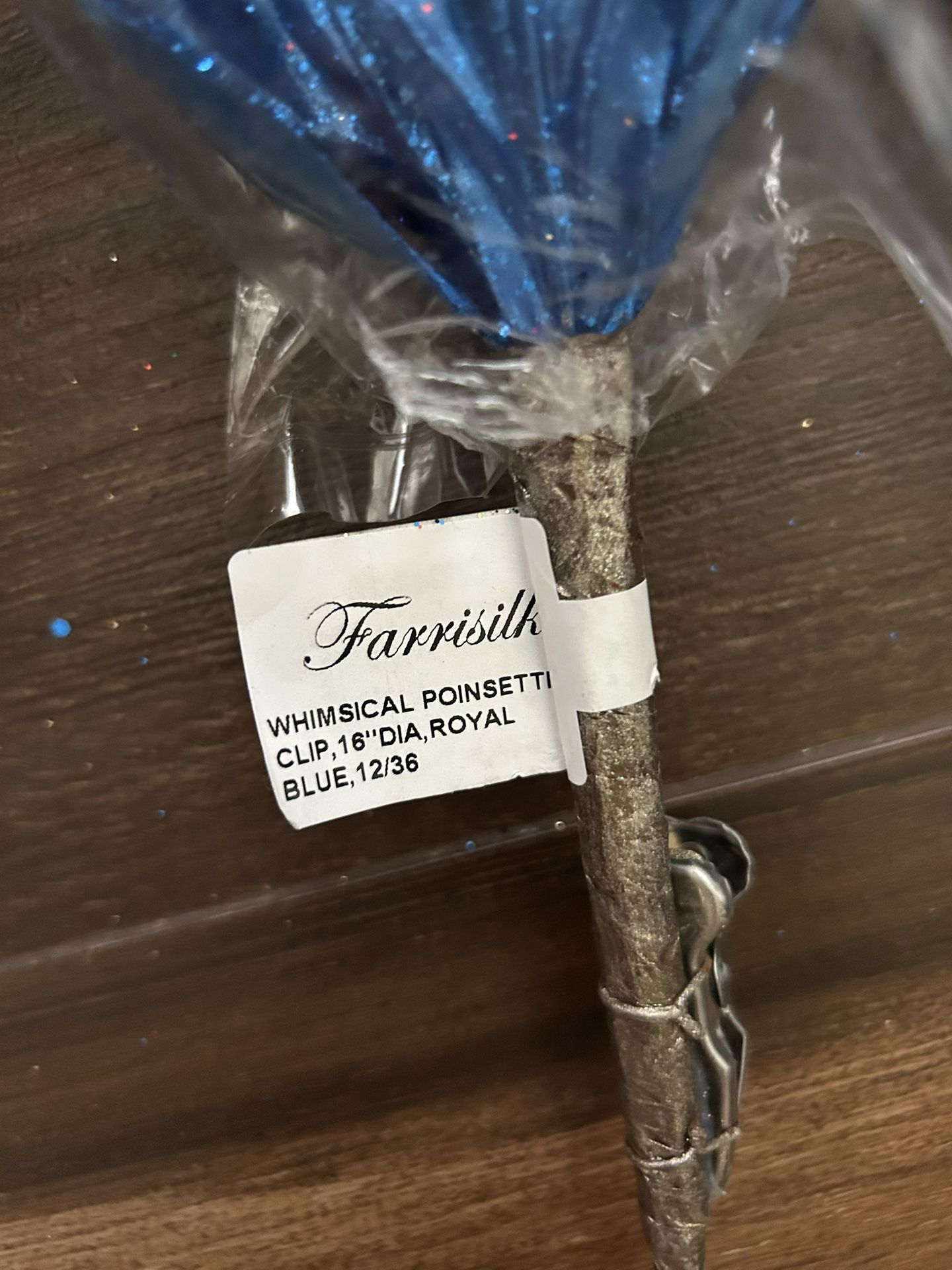 Farrisilk Christmas Poinsetta 14 Diameter