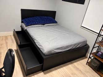 Bed with drawers and mattress full size
