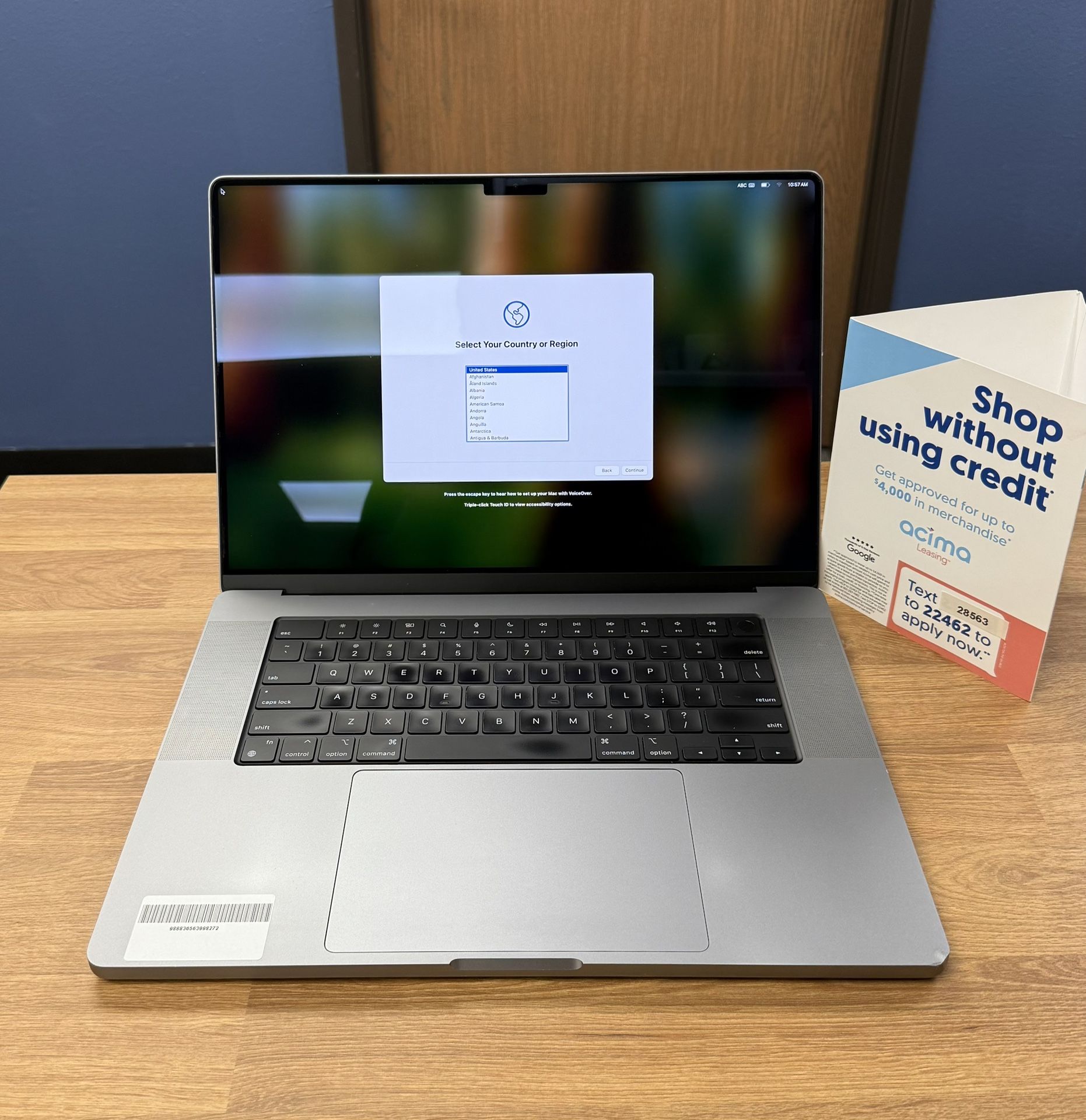 16" MacBook Pro M1 Pro 10 Core*32GB RAM*500GB SSD