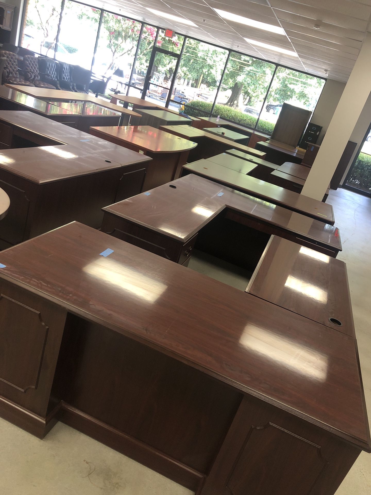 High end office furniture store