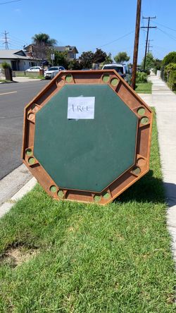 Poker table - free