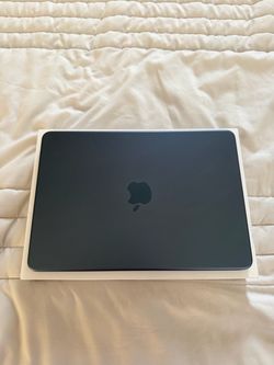 MacBook neo blue