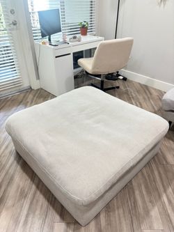 Living spaces ottoman