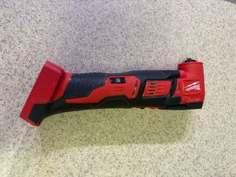 Milwaukee M18 Cordless Oscillating Multi-Tool