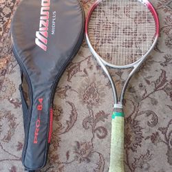 MIZUMO...TENNIS RACKET..!!!
