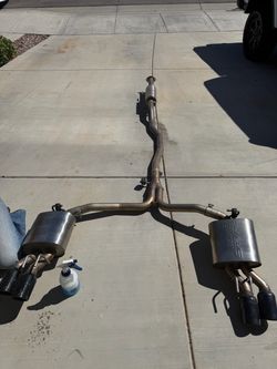 2018-28 CAMRY XSE BORLA EXHAUST *used*
