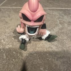DBZ Kid Buu Figure