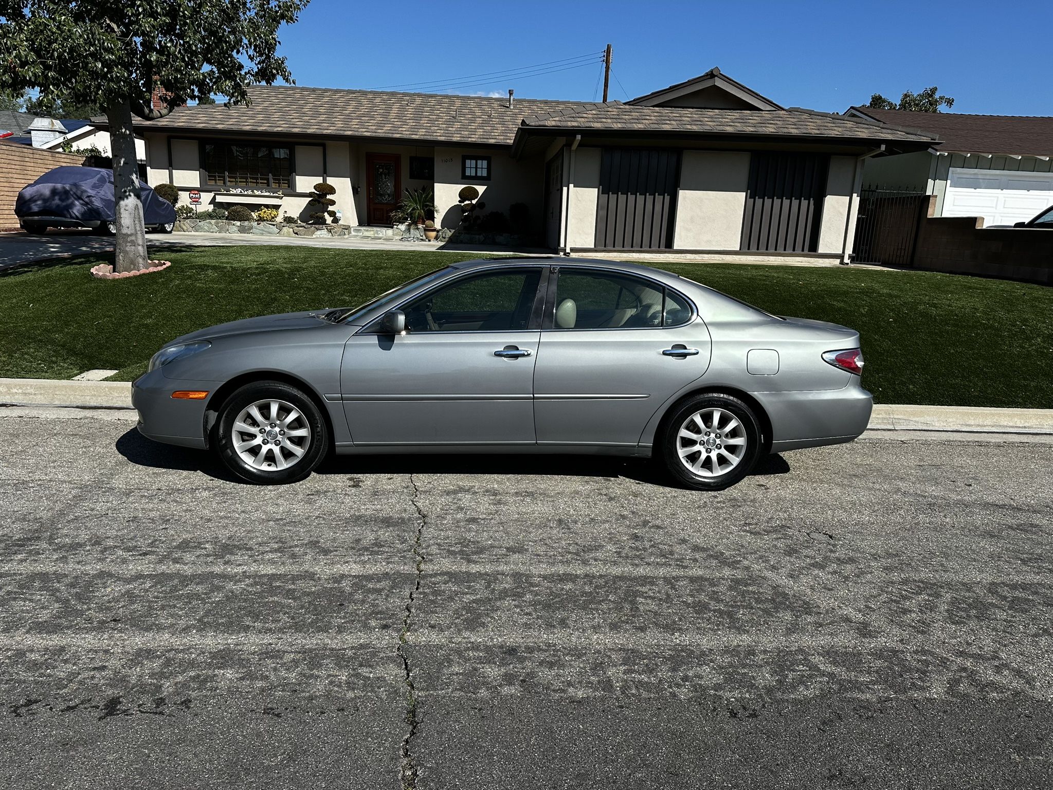 2002 Lexus ES 300