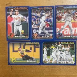 2024 TOPPS LOT OF 5 BLUE BOARDER CARDS