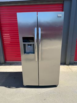 Frigidaire Counter Depth Side-by-Side Refrigerator