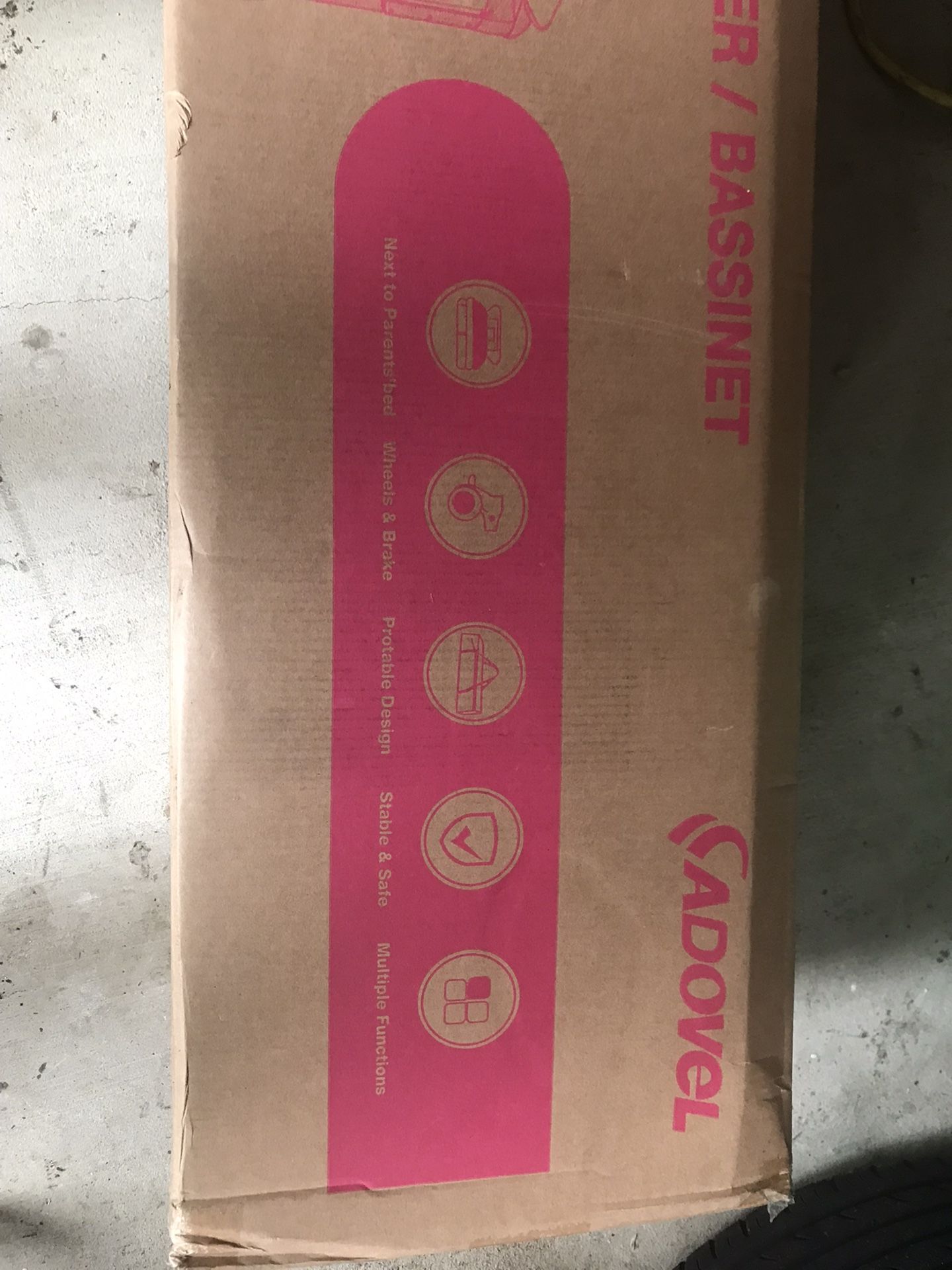 Pack And Play / Bassinet Brand New Never Opened 