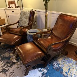 Like New Grandin Road Augusto Chairs And Ottomans