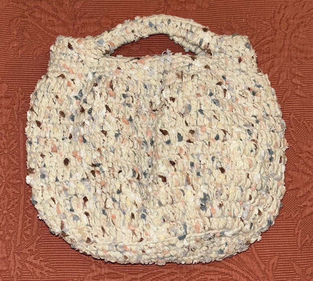 Handmade Crocheted Bag, Magnetic Closure, Detachable Faux Pearl Strap 