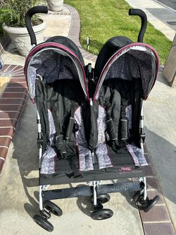 Jeep Double Umbrella Stroller
