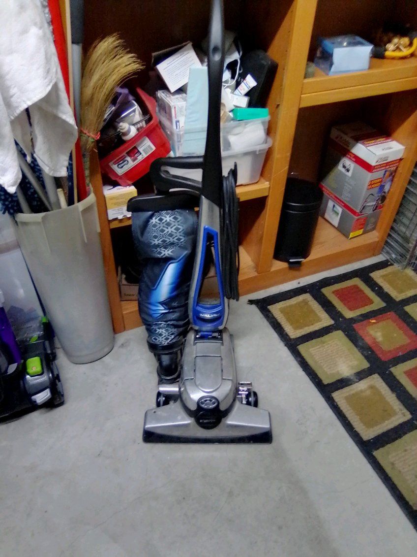 Vintage Kirby Vacuum/ Shampoo Machine(Avalir 2 Edition)