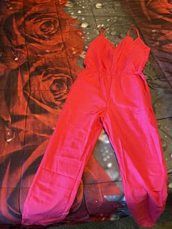 Hot pink size med skinny pant romper