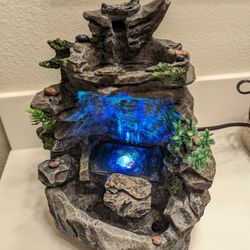 Indoor Water Cascade / Fountain 