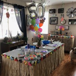 Tiki Party Supplies