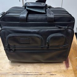 Tumi 2 Wheel Executive Travel Case