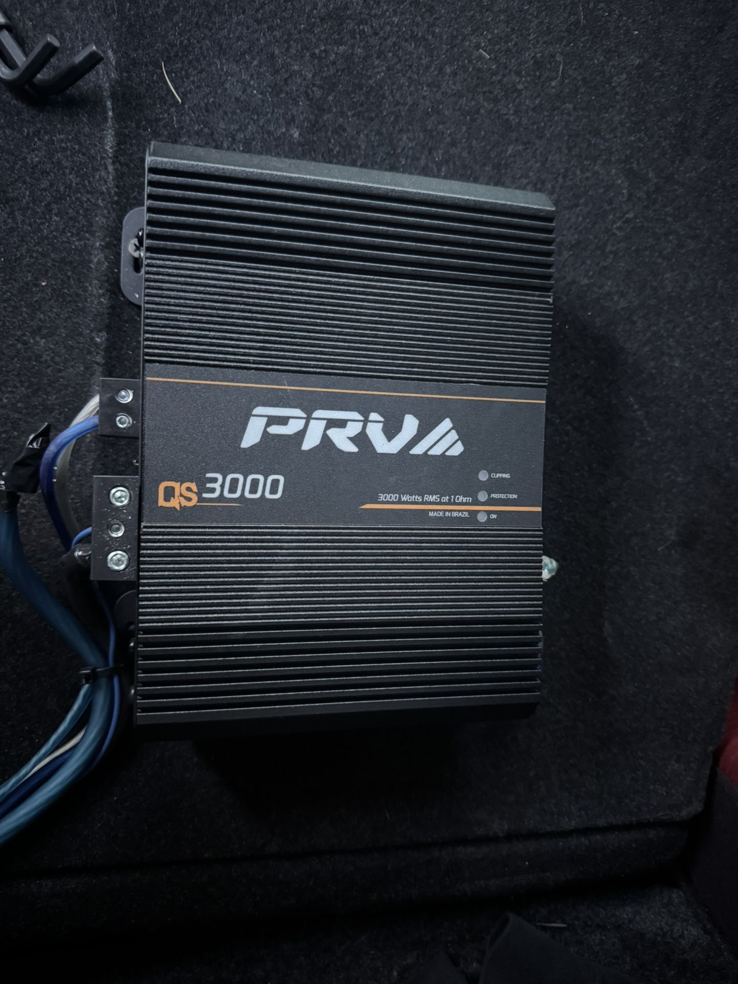 PRV 3000 Amplifier 