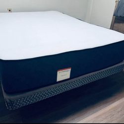 Queen Size Set Mattress And Box Brand New Delivery 🚚 Available 