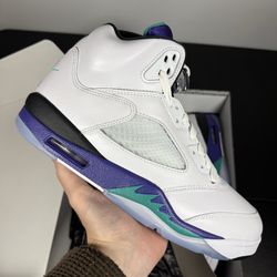 Jordan 5 white grape (2025)