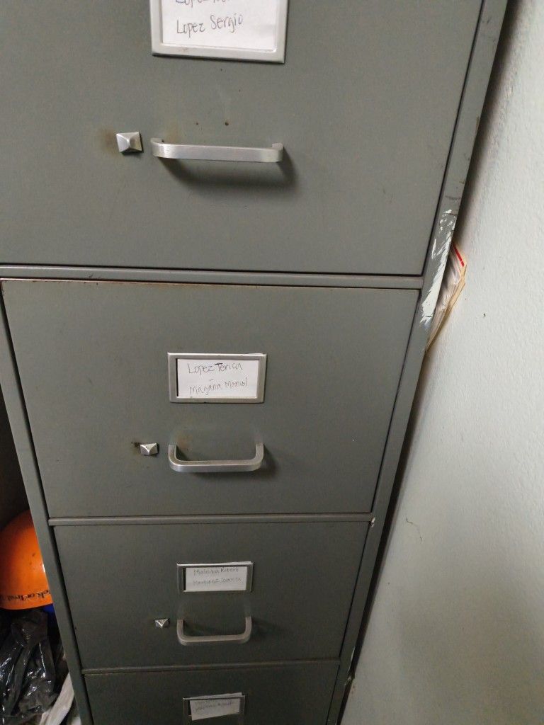 Filing Cabinet 