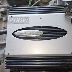Clarion Amp And Double Din Atoto Radio