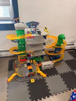 Kids Ultimate Dino City Garage