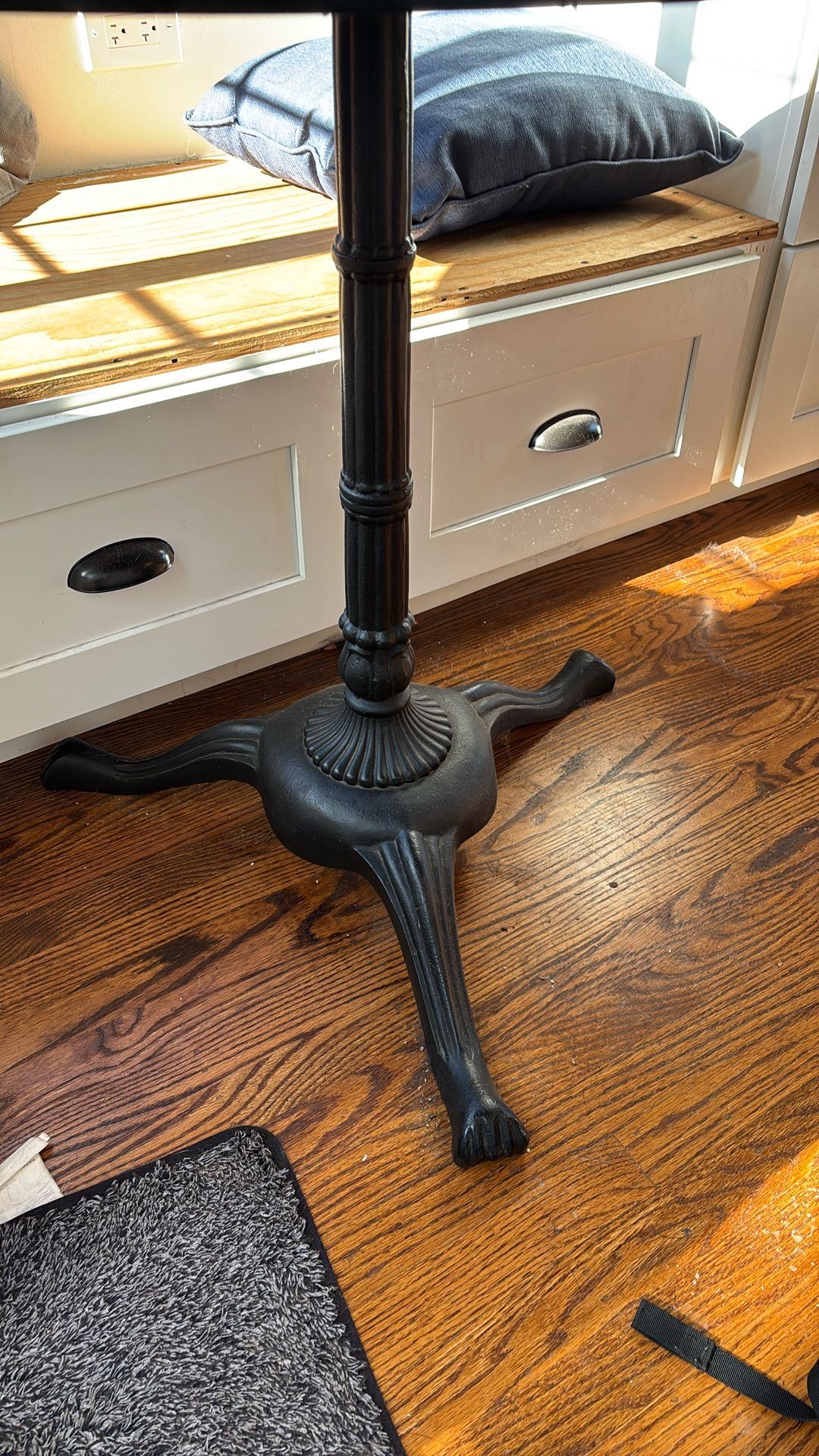 Pottery Barn Round Bistro Table