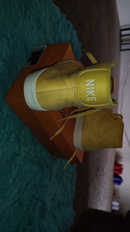 Nike